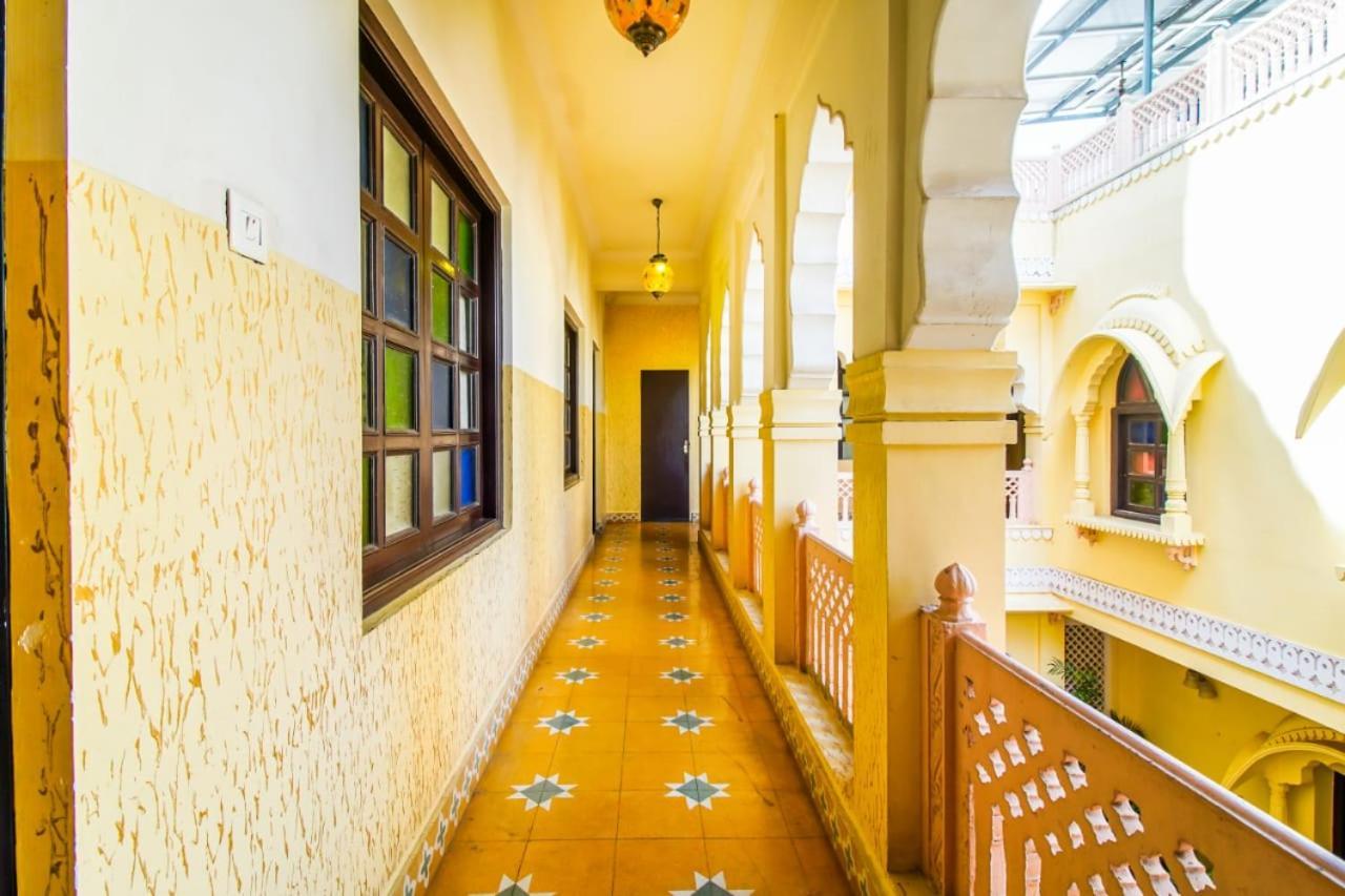 ג'איפור Hotel Utsav Niwas מראה חיצוני תמונה