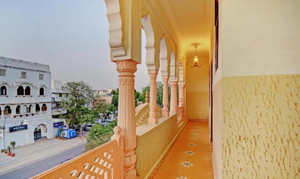 ג'איפור Hotel Utsav Niwas מראה חיצוני תמונה
